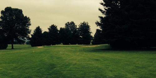 Lakeland Hills Country Club