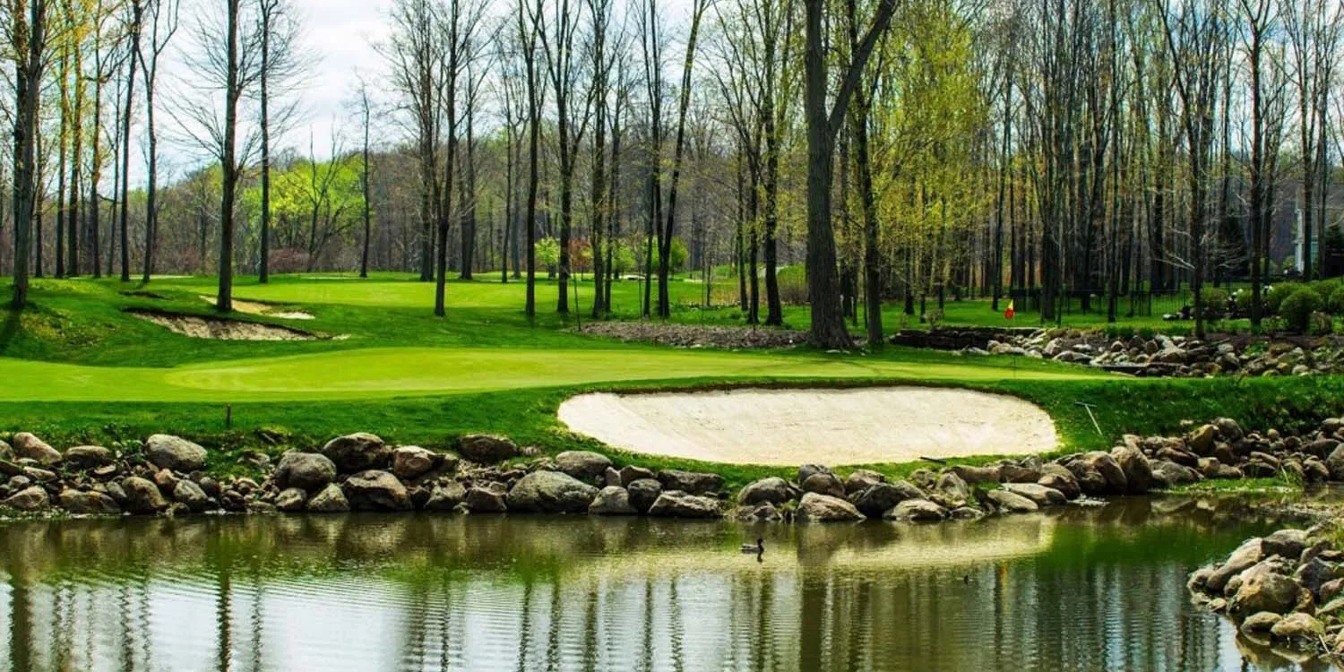 Little Mountain Country Club